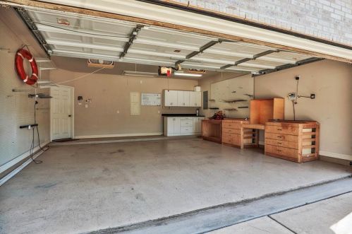 20418 Brg Mnr Ln, Richmond TX 77407-4053 exterior