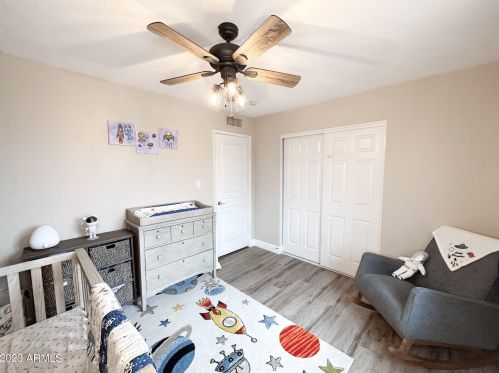 3251 Charleston Ave, Phoenix AZ 85032-1595 exterior