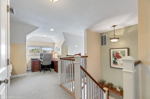 21 Winterberry Way, Norfolk MA 02056-1834 exterior