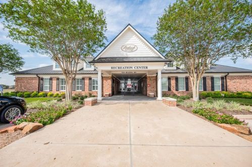 9006 Bonbrook Bnd Ln, Richmond TX 77469-4730 exterior