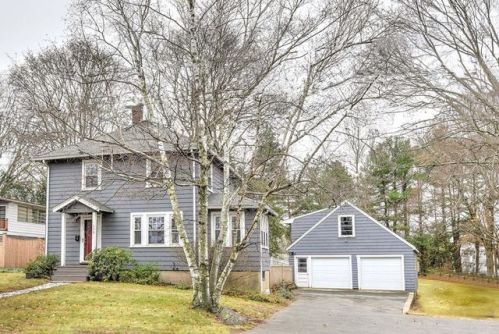 578 Lowell St, Peabody, MA 01960-2334