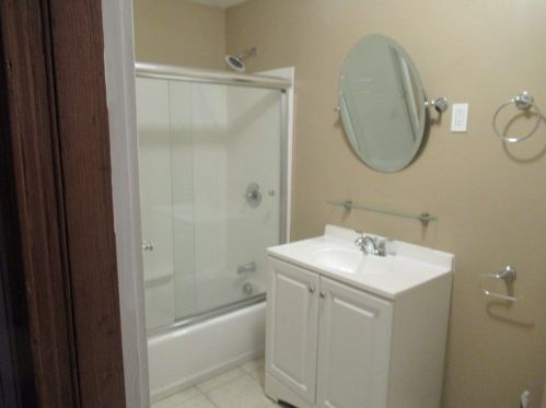 4 Doane St, Worcester MA 01607-1108 exterior