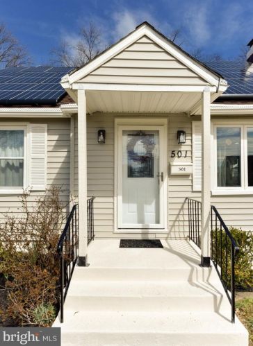 1102 Cumberland Ave, West Deptford NJ  08096-3041 exterior