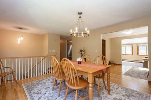 24 Ted Ln, Southborough MA 01772-2027 exterior