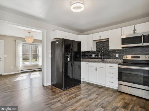 6322 Shady Side Rd, Shady Side MD  20764-9703 exterior