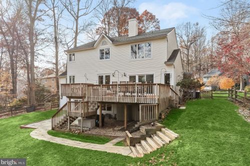 9757 Polished Stone, Columbia MD 21046-2802 exterior