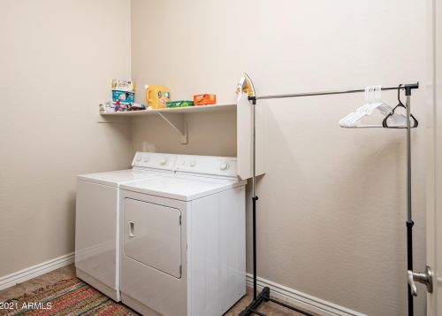 10015 6 Pl, Phoenix AZ 85085 exterior