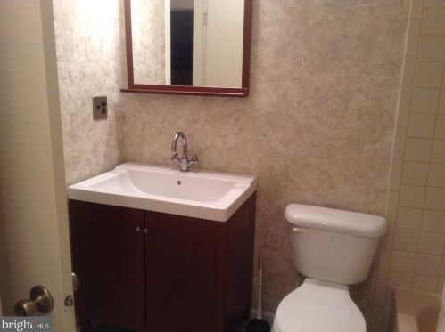 5 Kings Rd, Erial NJ 08081-1323 exterior