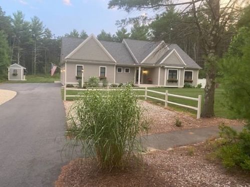 3 Crane Landing Rd, Wareham, MA 02571-1126