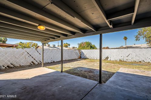 1614 65th Ave, Phoenix AZ 85033-1603 exterior