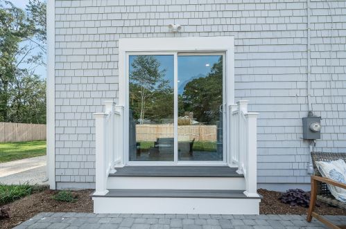 15 Sidney Rd, Harwich MA  02645-1223 exterior