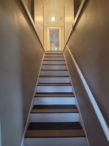 16 Adorn St, Weymouth MA 02188-1202 exterior