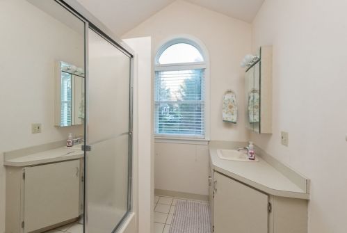 25 Chris John Way, East Bridgewater MA 02324-3029 exterior