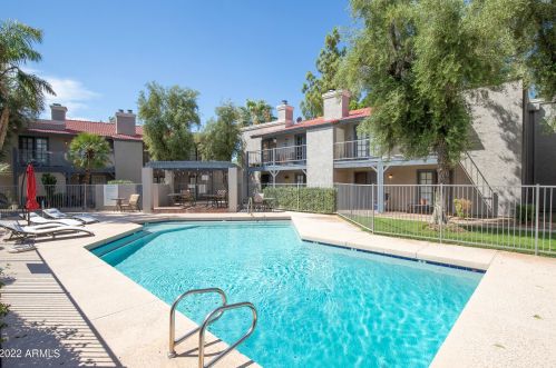 15402 28th St, Phoenix AZ 85032-7944 exterior