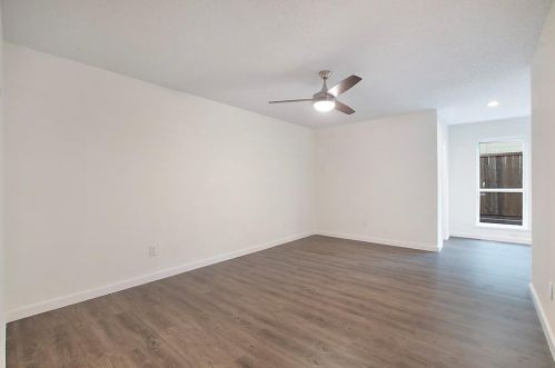 3104 Oak Grove Dr, Plano TX 75074-2946 exterior