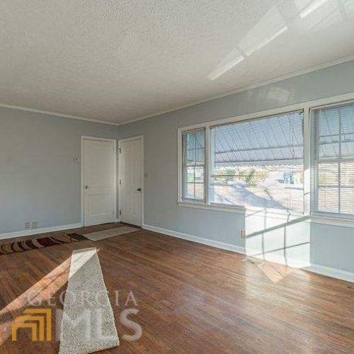 1645 Belmont Ave, Atlanta GA  30310-4746 exterior