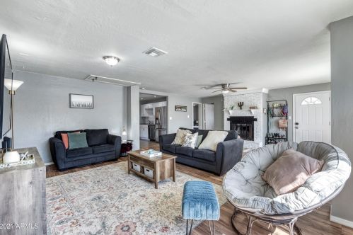 1208 Campbell Ave, Phoenix AZ 85015-3824 exterior