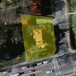 711 Beacon St, Newton MA 02459-1902 aerial view