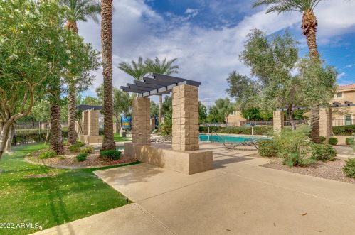 1225 36th St, Phoenix AZ 85008-5303 exterior