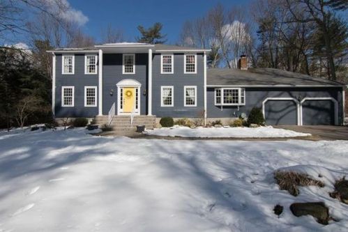 4 Massachusetts Ave, Norfolk, MA 02056-1127