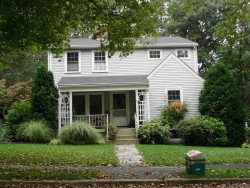 81 Winslow Rd, Newton, MA 02468-1711