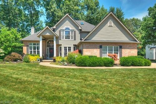 30208 Adams Ln, Cleveland OH  44145-6444 exterior