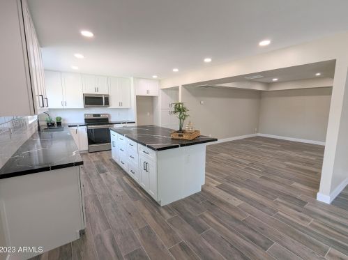 14616 28th Pl, Phoenix AZ  85032-5001 exterior