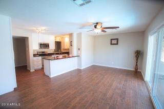 3710 Country Gables Dr, Phoenix AZ  85053-4643 exterior