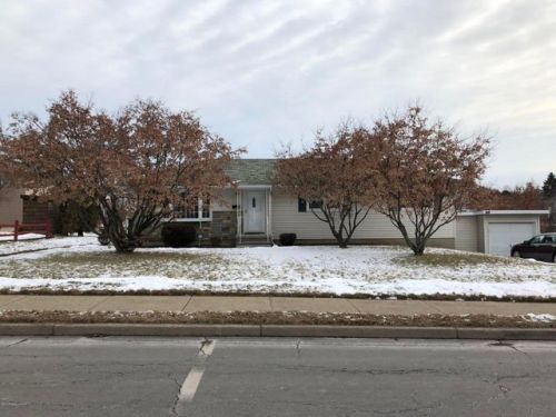 715 Kosciuszko St, West Nanticoke PA  18634-3024 exterior