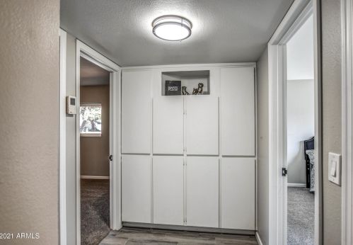 3155 Altadena Ave, Phoenix AZ 85029-3211 exterior