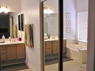 15406 42nd St, Phoenix AZ  85044-3731 exterior