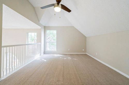 14593 Parker Ct, Addison TX 75001-7971 exterior