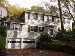 71 Arlo Rd, Newton, MA 02464-1002