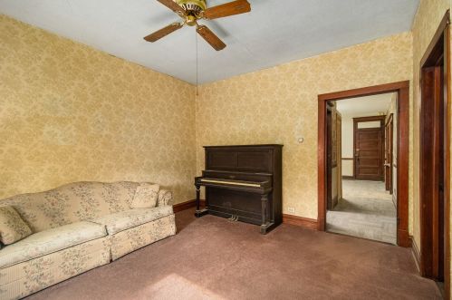 1538 Ridgeland Ave, Forest View, IL 60402-1445