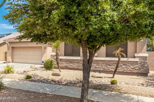 2602 Apollo Rd, Phoenix AZ 85042-5381 exterior