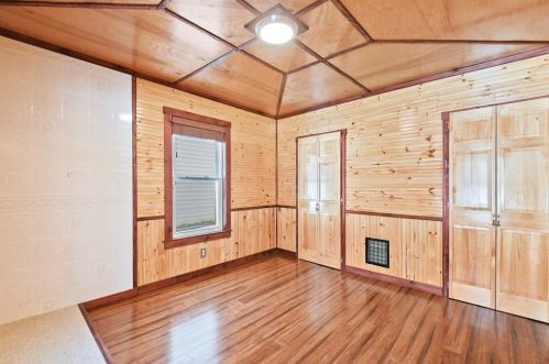 152 Highland Ave, Royalston MA 01331-2427 exterior