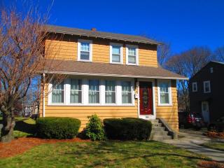 99 Eureka St, Worcester MA  01603-1412 exterior