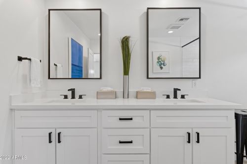 4217 44th St, Phoenix AZ 85032-3445 exterior