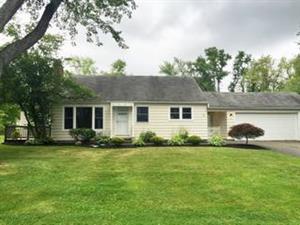 26 Lowell Pl, Fredonia, NY 14063-1216