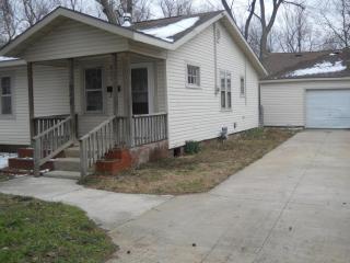 540 Warren Ave, Springfield MO  65721-7389 exterior