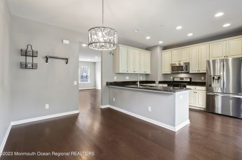 134 Waypoint Dr, Tinton Falls NJ 07724-2184 exterior