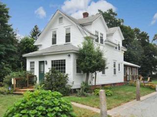 83 Earl St, Warwick, RI 02886-2357