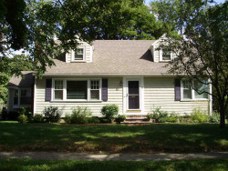 55 Grant St, Newton, MA 02465-1508