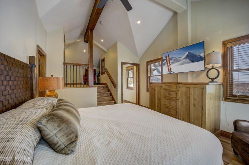 953 Park Ave, Park City UT 84060-5202 exterior