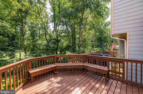 5337 Tarkington Pl, Columbia MD 21044-5407 exterior