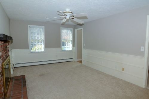 10 Foley Dr, Southborough MA 01772-1605 exterior