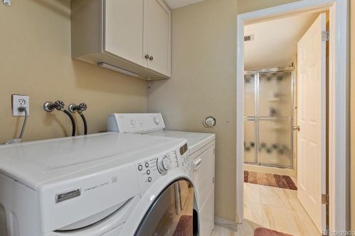 7154 Quebec Ct, Englewood CO 80112-1721 exterior