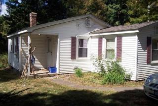 58 Bridge St, Amherst MA  01002-1128 exterior