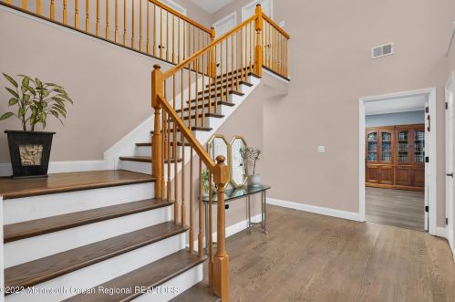 6 Pitney Ln, Jackson Twp NJ 08527-2933 exterior