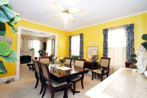 106 Arnold St, New Bedford MA 02740-3640 exterior